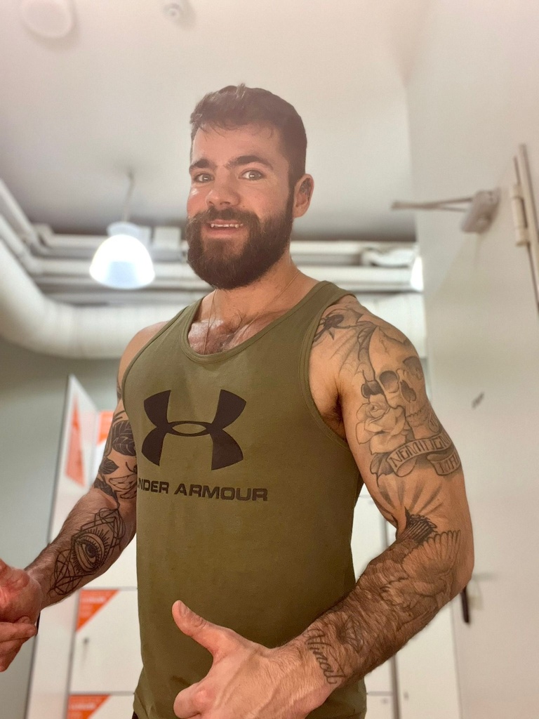 Sesión de Entrenamiento Personal (1 hora) con Reece Hilton
